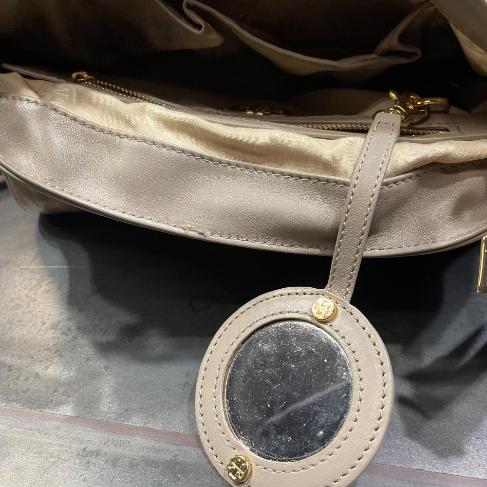 Tory Burch 797 Madison Avenue Handbag - Picture 16 of 16